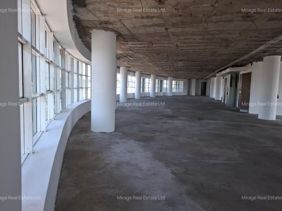 6,162 ft² Office with Service Charge Included in Westlands Area - 10