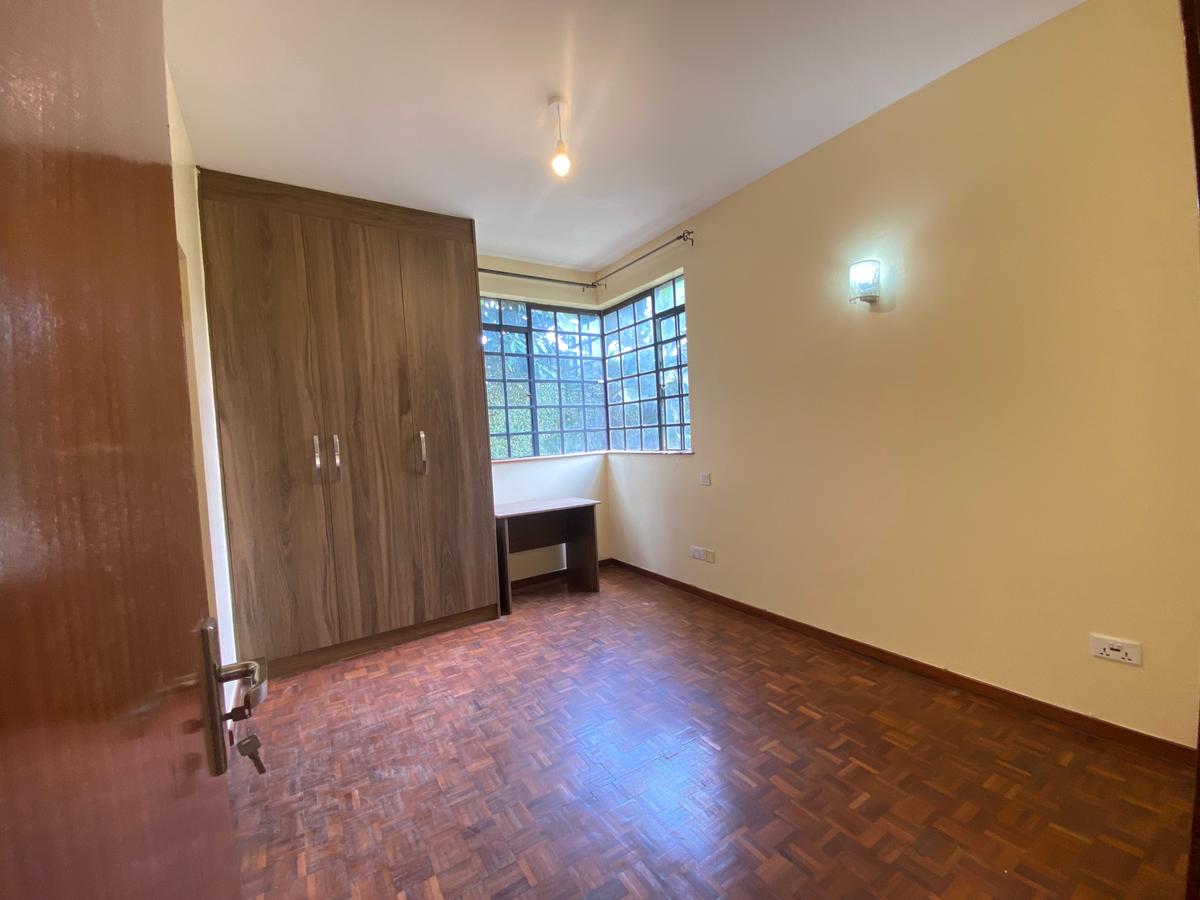 4 Bed Townhouse with En Suite in Kitisuru - 5