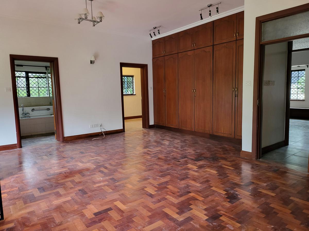 4 Bed House with En Suite in Muthaiga - 9
