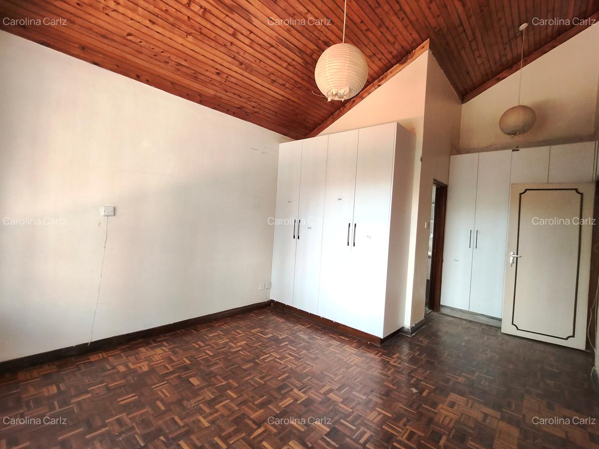 Commercial Property with Service Charge Included in Kitisuru - 14
