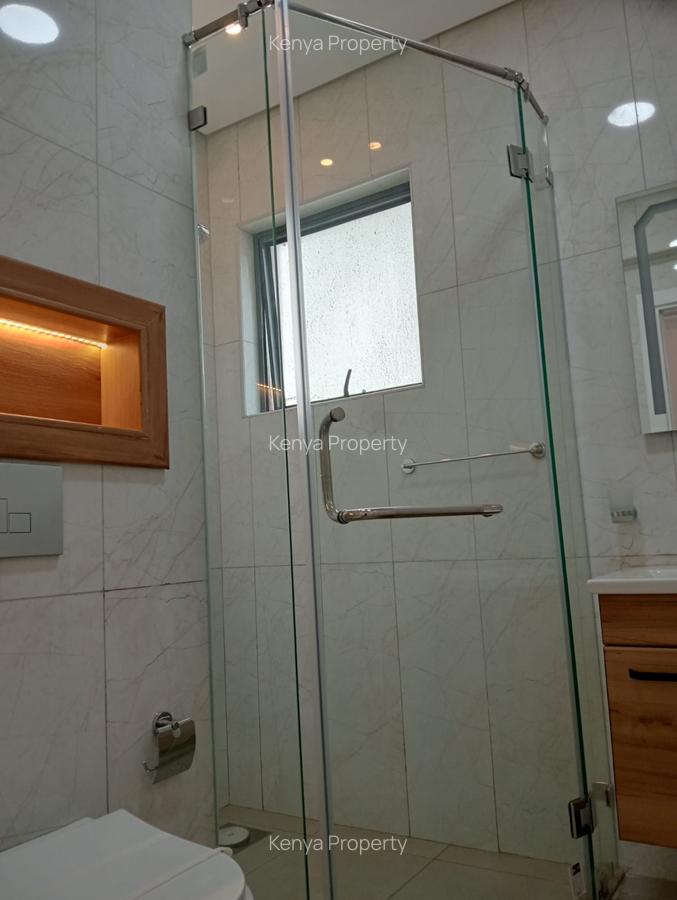 2 Bed Apartment with En Suite at Argwings Kodhek Road - 11