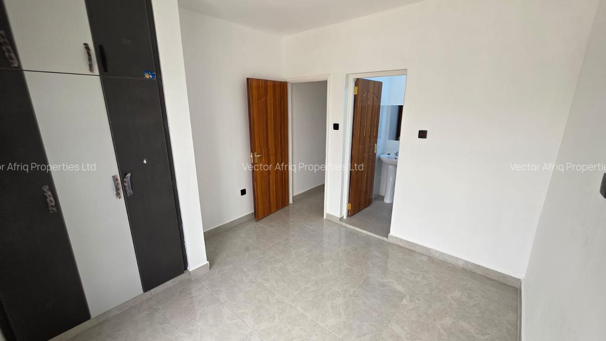 3 Bed House with En Suite in Kitengela - 2