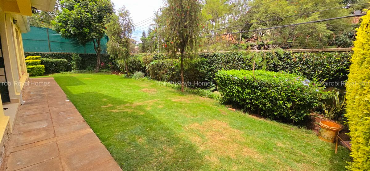 4 Bed Townhouse with En Suite at Chalbi Drive - 5