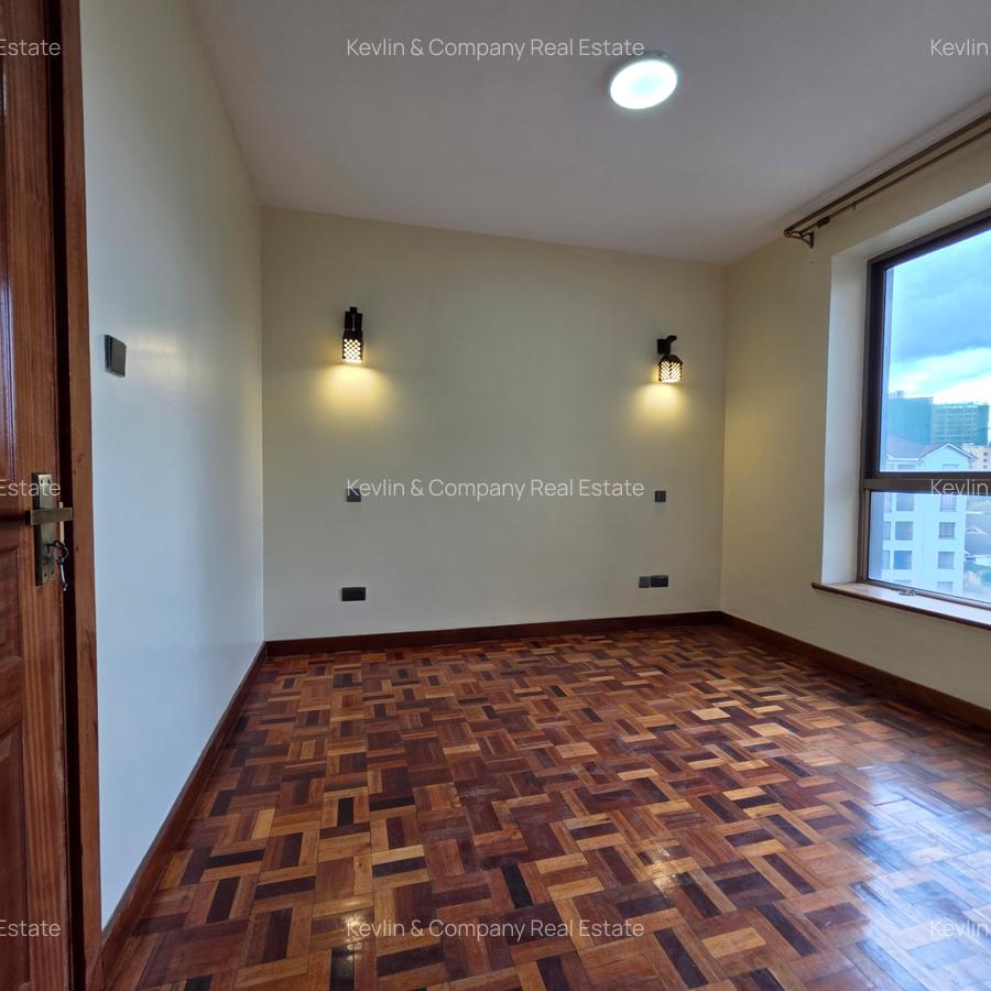 3 Bed Apartment with En Suite in Kileleshwa - 11