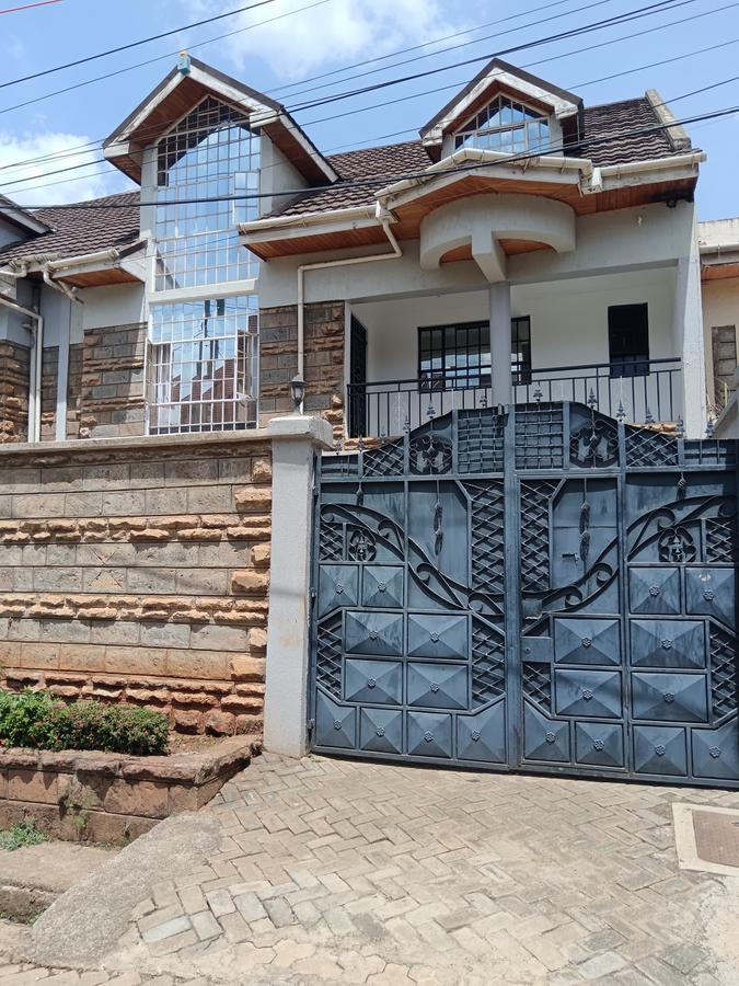 7 Bed House with En Suite at Langata - 1