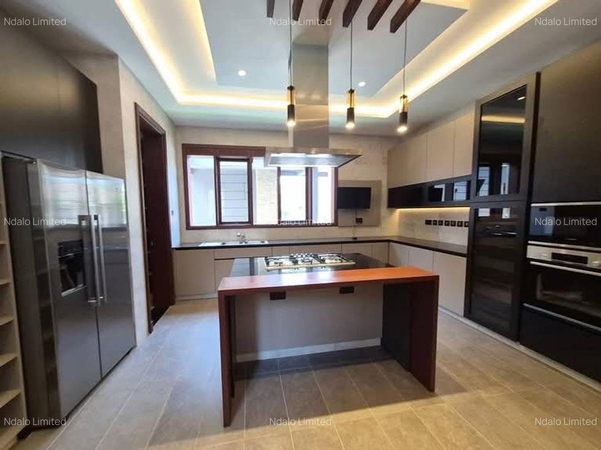 5 Bed House with En Suite at Runda - 7