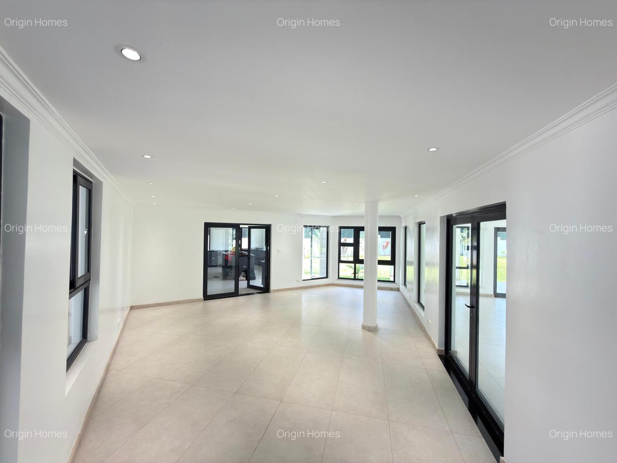 6 Bed House with En Suite at Runda - 15