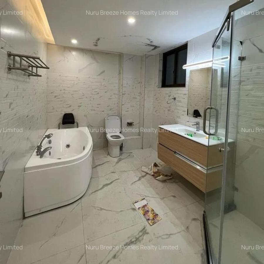 3 Bed Apartment with En Suite in Kileleshwa - 15