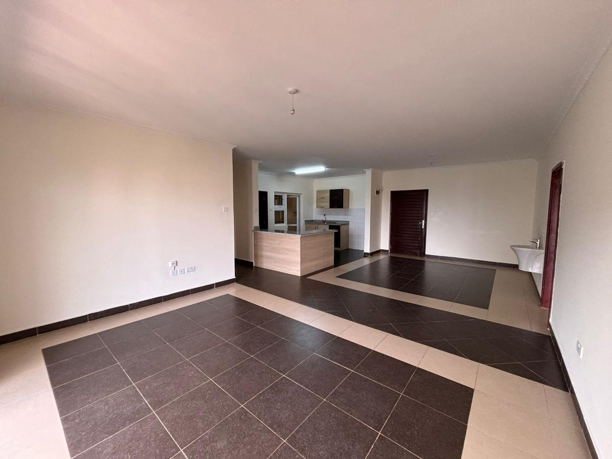 2 Bed Apartment with En Suite at Hatheru - 13