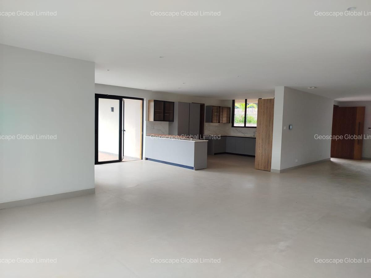 4 Bed House with En Suite in Loresho - 14