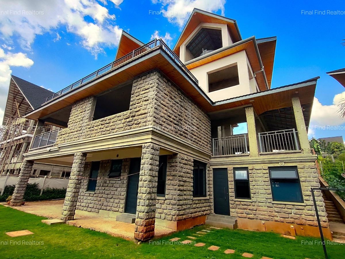 7 Bed House with En Suite in Ruiru - 1