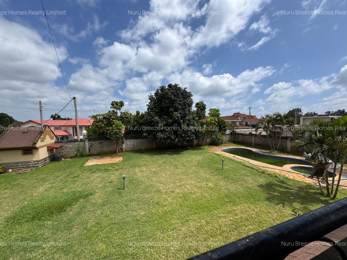 5 Bed House with En Suite in Runda - 19