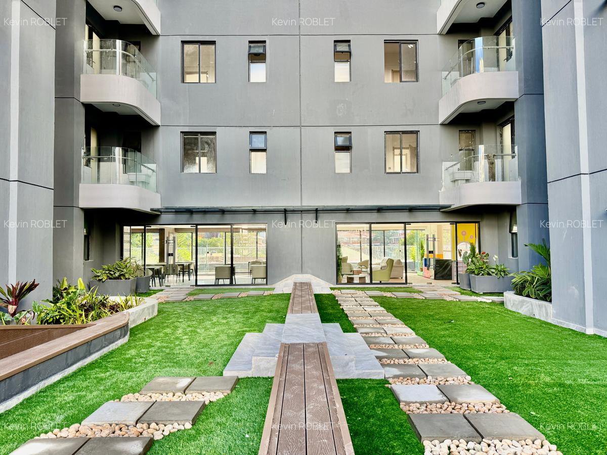 Serviced 1 Bed Apartment with En Suite at George Padmore Road - 14