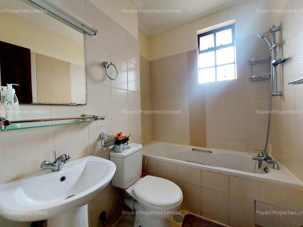 4 Bed Villa with En Suite at Fourways Junction Estate - 13