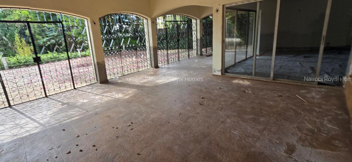 6 Bed House with En Suite at Lavington Off James Gichuru - 11
