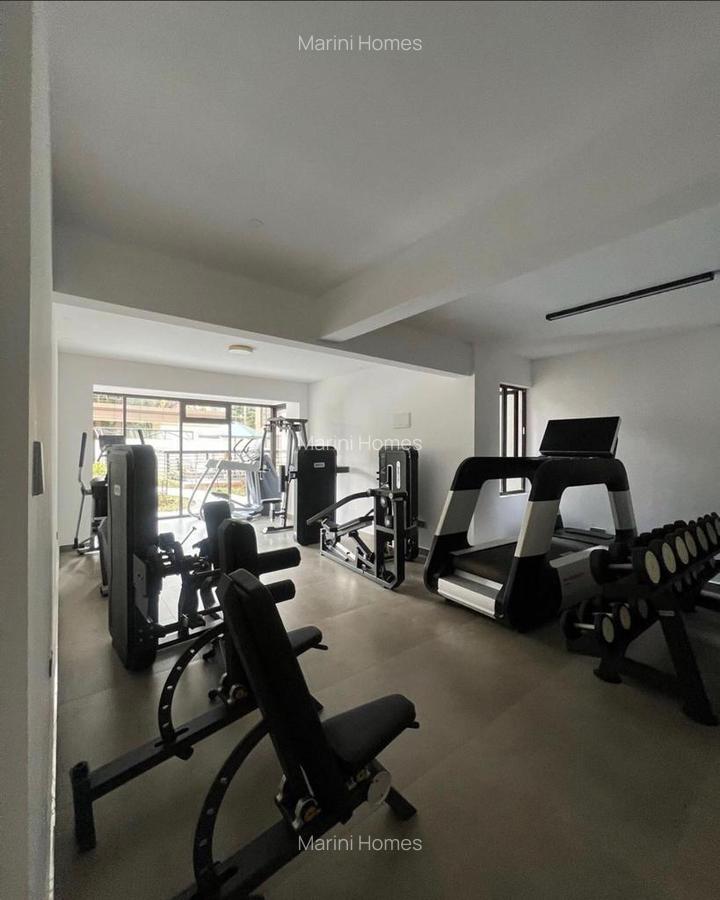 3 Bed Apartment with En Suite in Riverside - 18