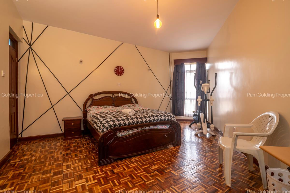 3 Bed Apartment at Brookside Drive - 9