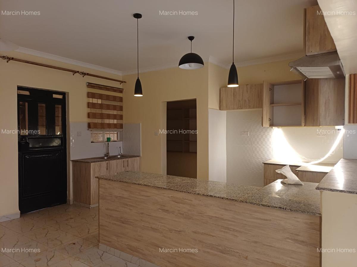 3 Bed House with En Suite at Kenyatta Road - 15