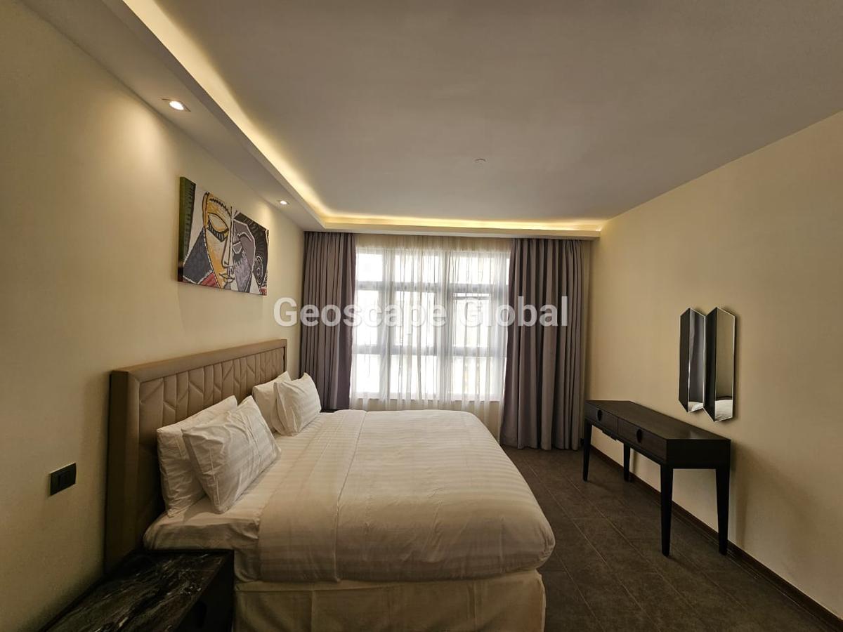 Furnished 2 Bed Apartment with En Suite in Spring Valley - 3