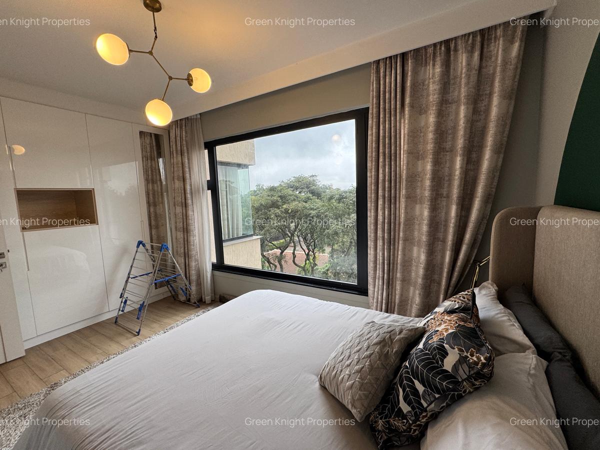 Serviced 2 Bed Apartment with En Suite in Lavington - 17