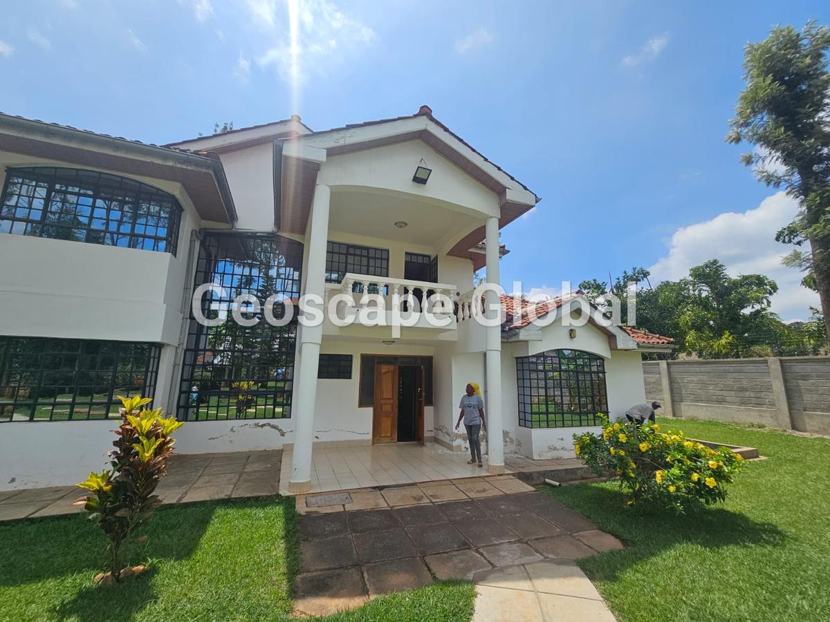 4 Bed House with En Suite in Runda - 1