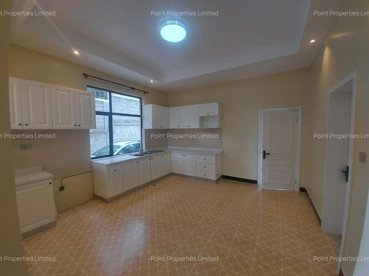 5 Bed Villa with En Suite in Karen - 7