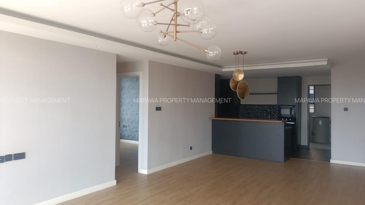 Serviced 3 Bed Apartment with En Suite in Brookside - 1