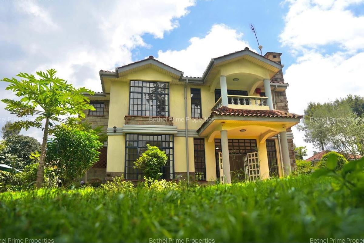 4 Bed Townhouse with En Suite in Rosslyn - 1