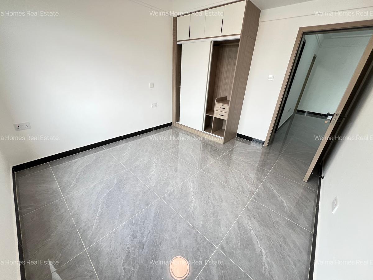 2 Bed Apartment with En Suite in Kilimani - 3