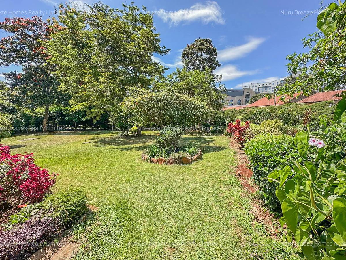 4 Bed House with En Suite in Gigiri - 3