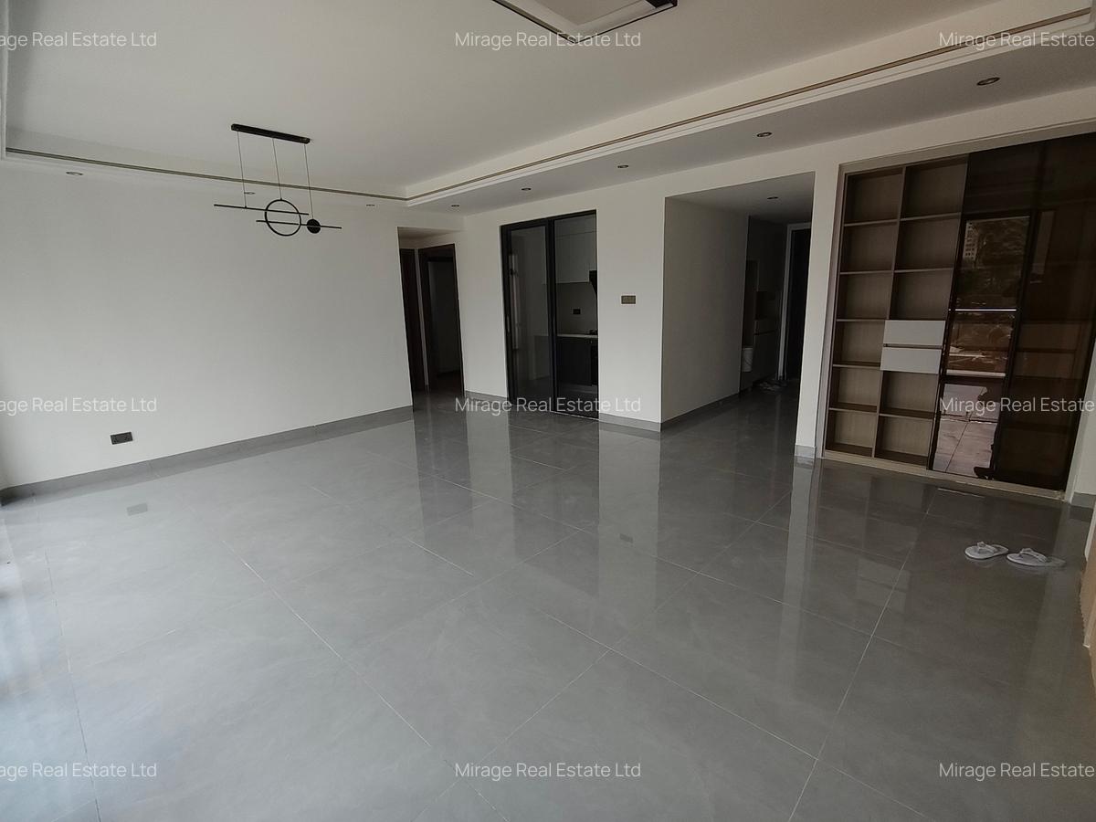 3 Bed Apartment with Swimming Pool in Kilimani - 18