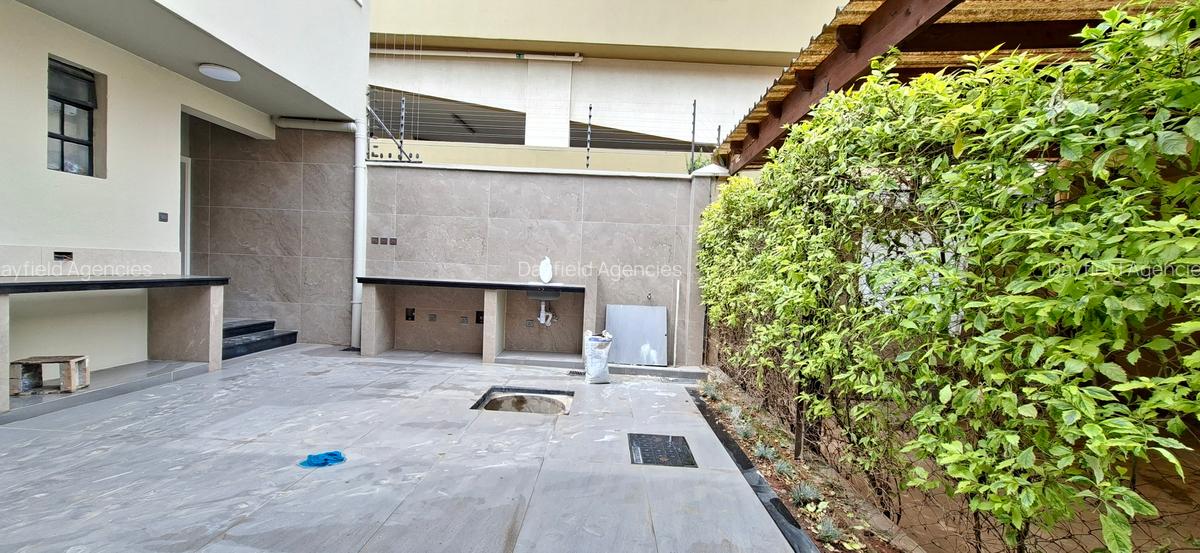 4 Bed House with En Suite at Off Peponi Road - 6