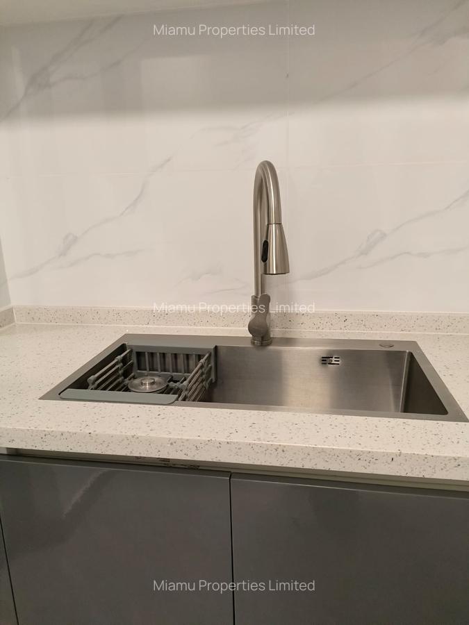 1 Bed Apartment with En Suite at Argwings Kodhek Road - 2
