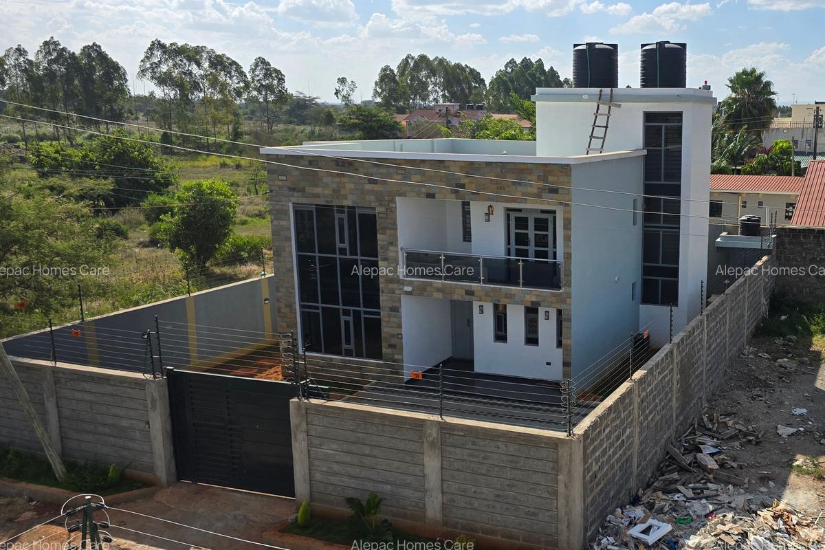 5 Bed Townhouse with En Suite at Kamakis - 1