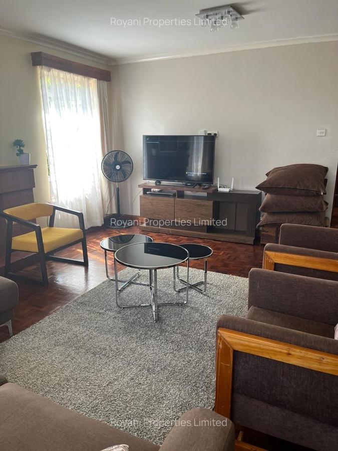 4 Bed House with En Suite in Runda - 2