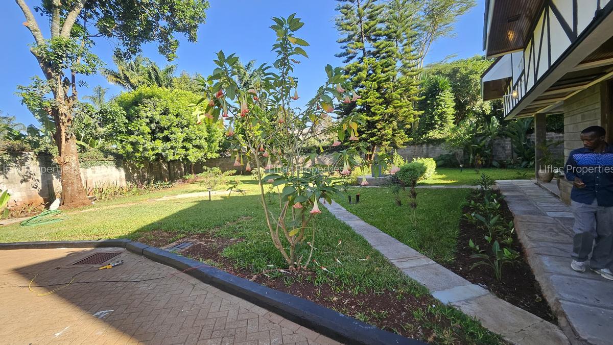 4 Bed House with En Suite in Runda - 4