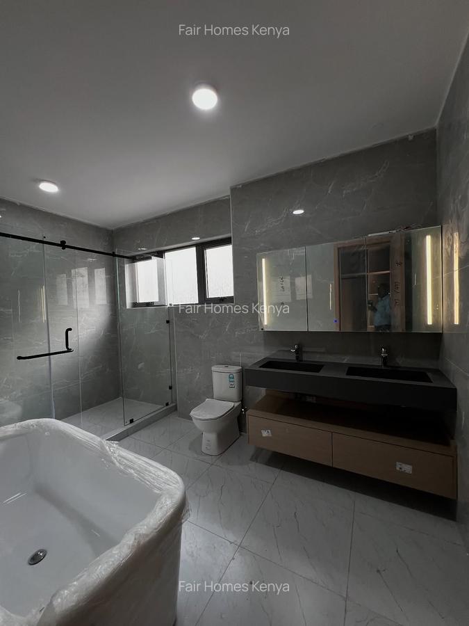 6 Bed Townhouse with En Suite at Convent Drive - 8