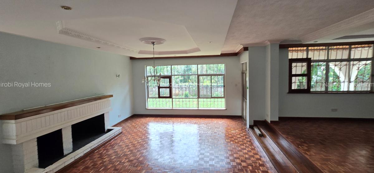 5 Bed House with En Suite at Mimosa Drive - 18