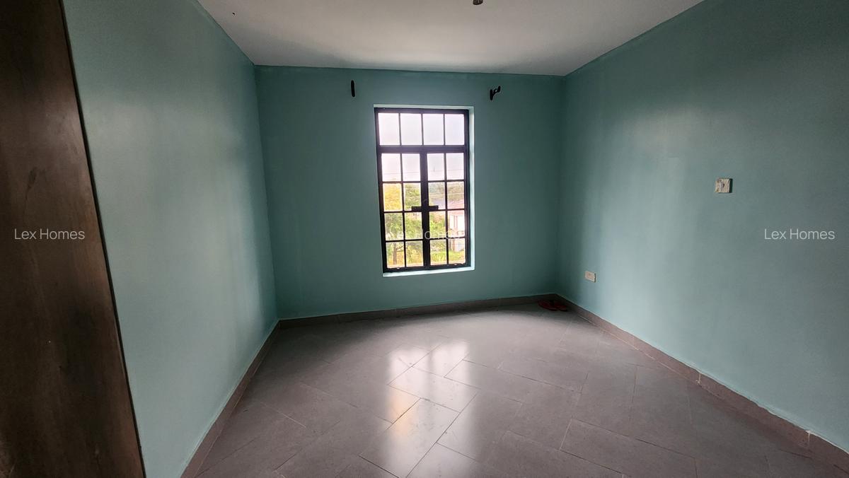 3 Bed Apartment with En Suite at Merisho Road - 12