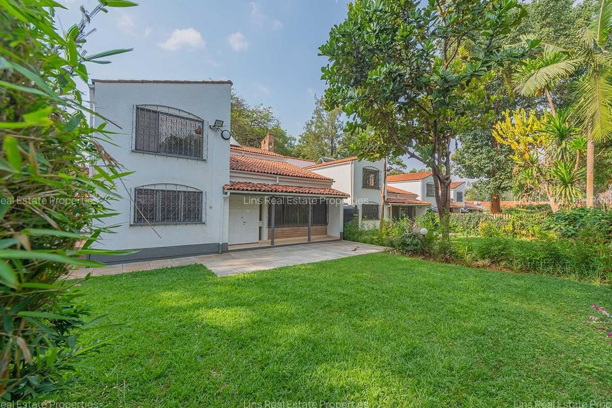 4 Bed Townhouse with En Suite in Muthaiga - 1