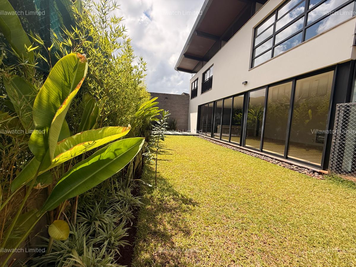 4 Bed Townhouse with En Suite at Kiambu Road - 6