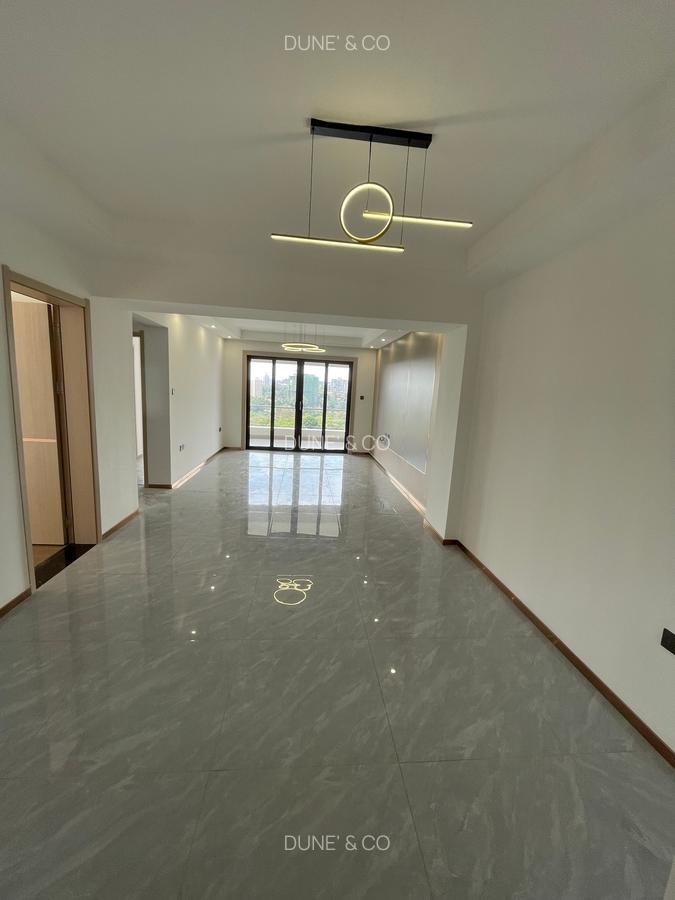 2 Bed Apartment with En Suite in Riverside - 6