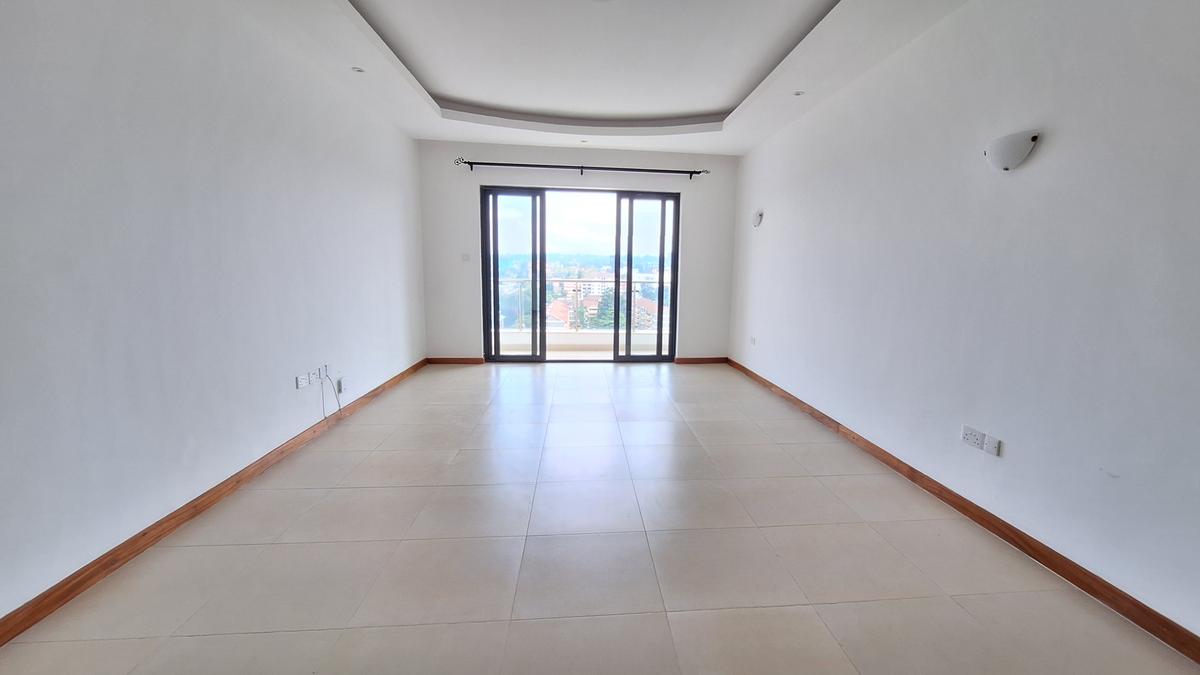 2 Bed Apartment with En Suite at Raphta Road - 8