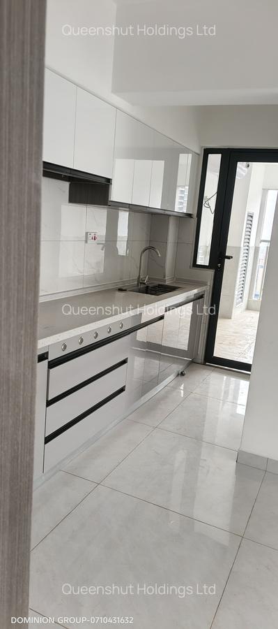 2 Bed Apartment with En Suite at Westlands Road - 4