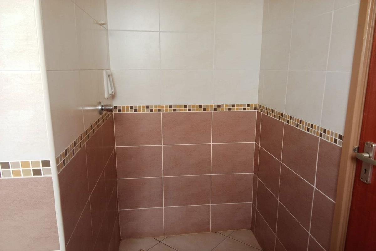 3 Bed Apartment in Thika - 11