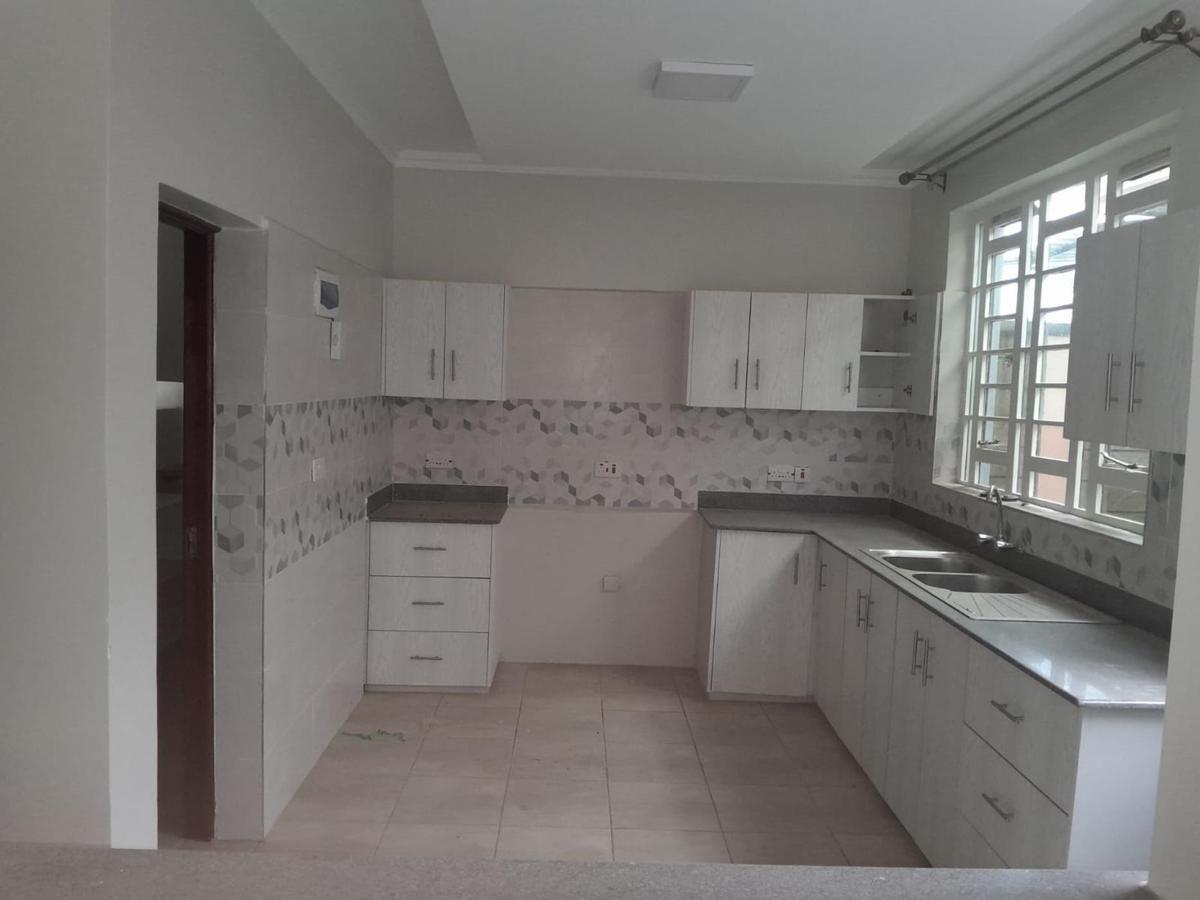 3 Bed House with En Suite at Harvest Estate - 6