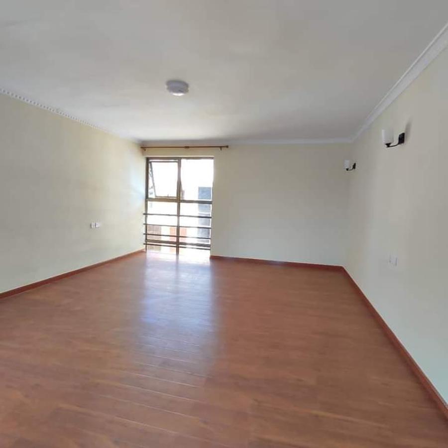 5 Bed Townhouse with En Suite in Lavington - 7