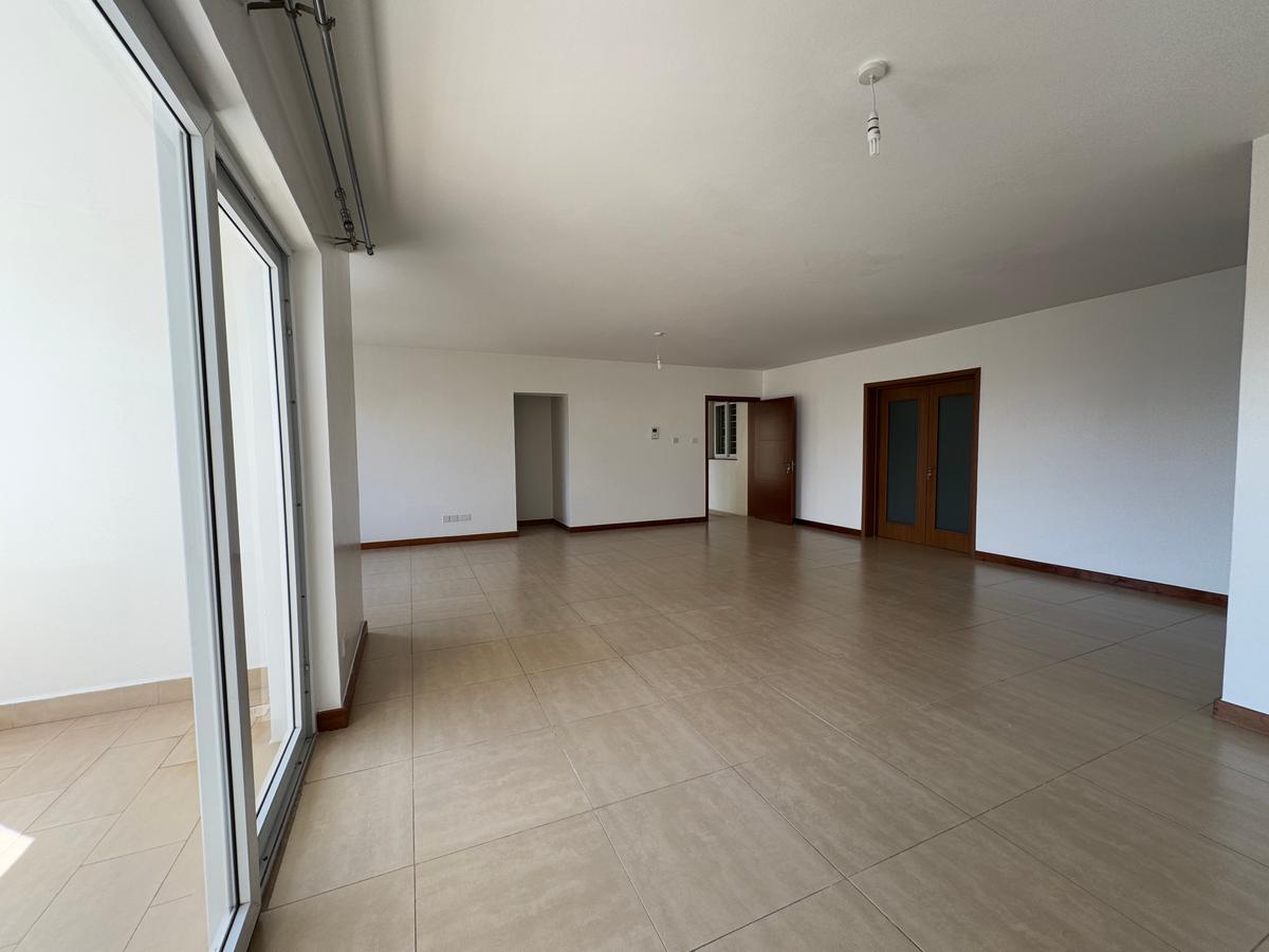 Serviced 3 Bed Apartment with En Suite in Lavington - 6