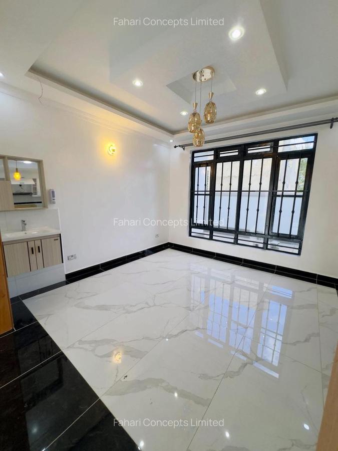 3 Bed Villa with En Suite at Mugutha - 4