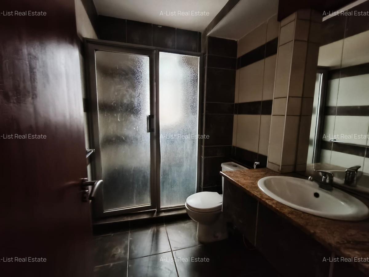 3 Bed Apartment with En Suite at 5Th Street - 10